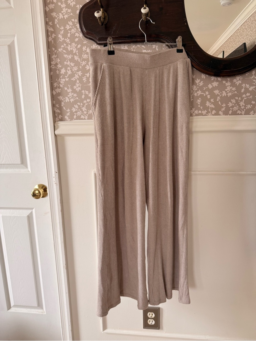 Soft ribbed sleep pants